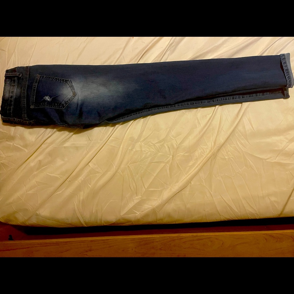 DENIM Ripped Jeans - Picture 3 of 6